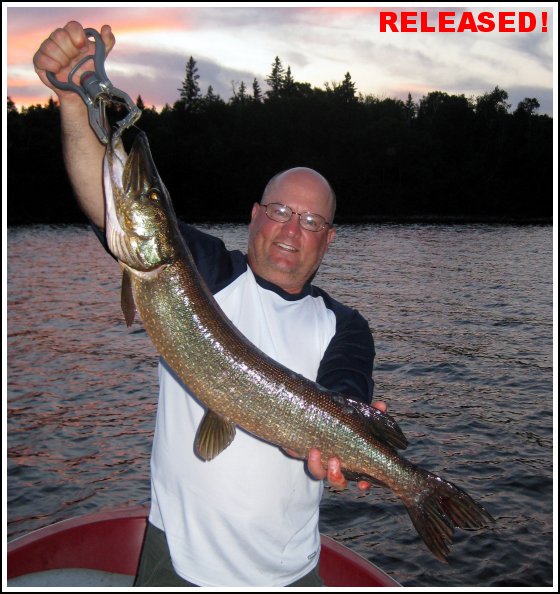 Quebec Fishing - Lake Ogascanan Lodge